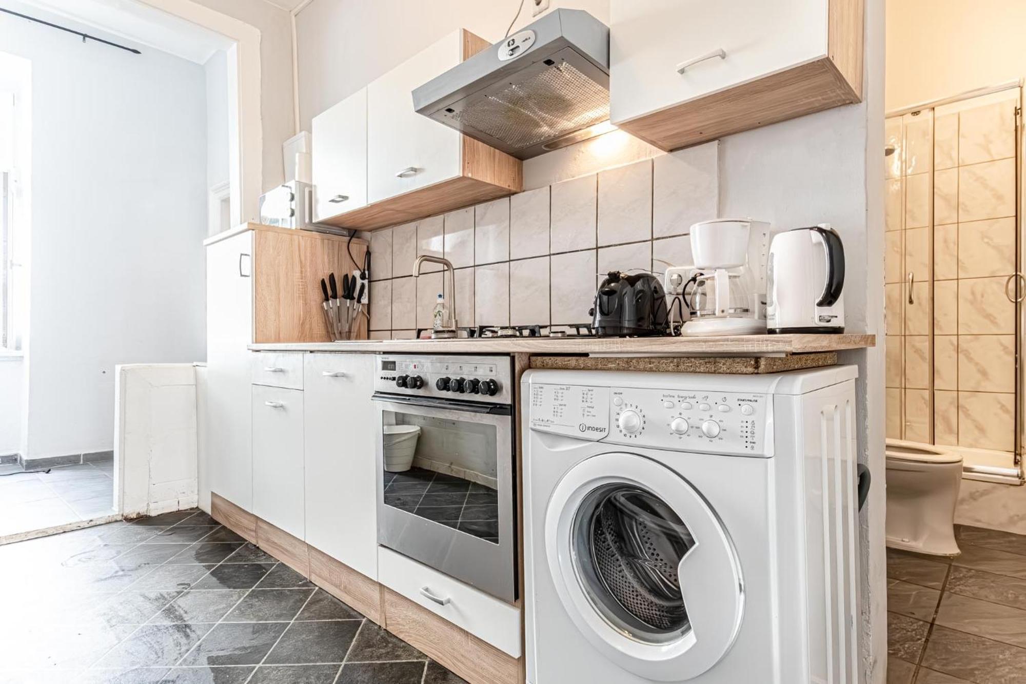 Budget-friendly 2br & 1lr, Delight * Wenen